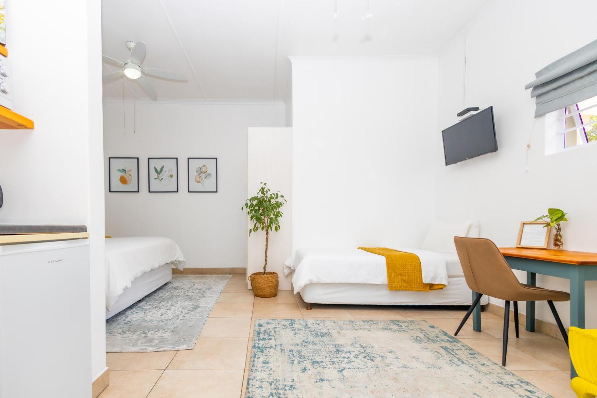 The Yellow Door Guesthouse อีสต์ลอนดอน ภายนอก รูปภาพ