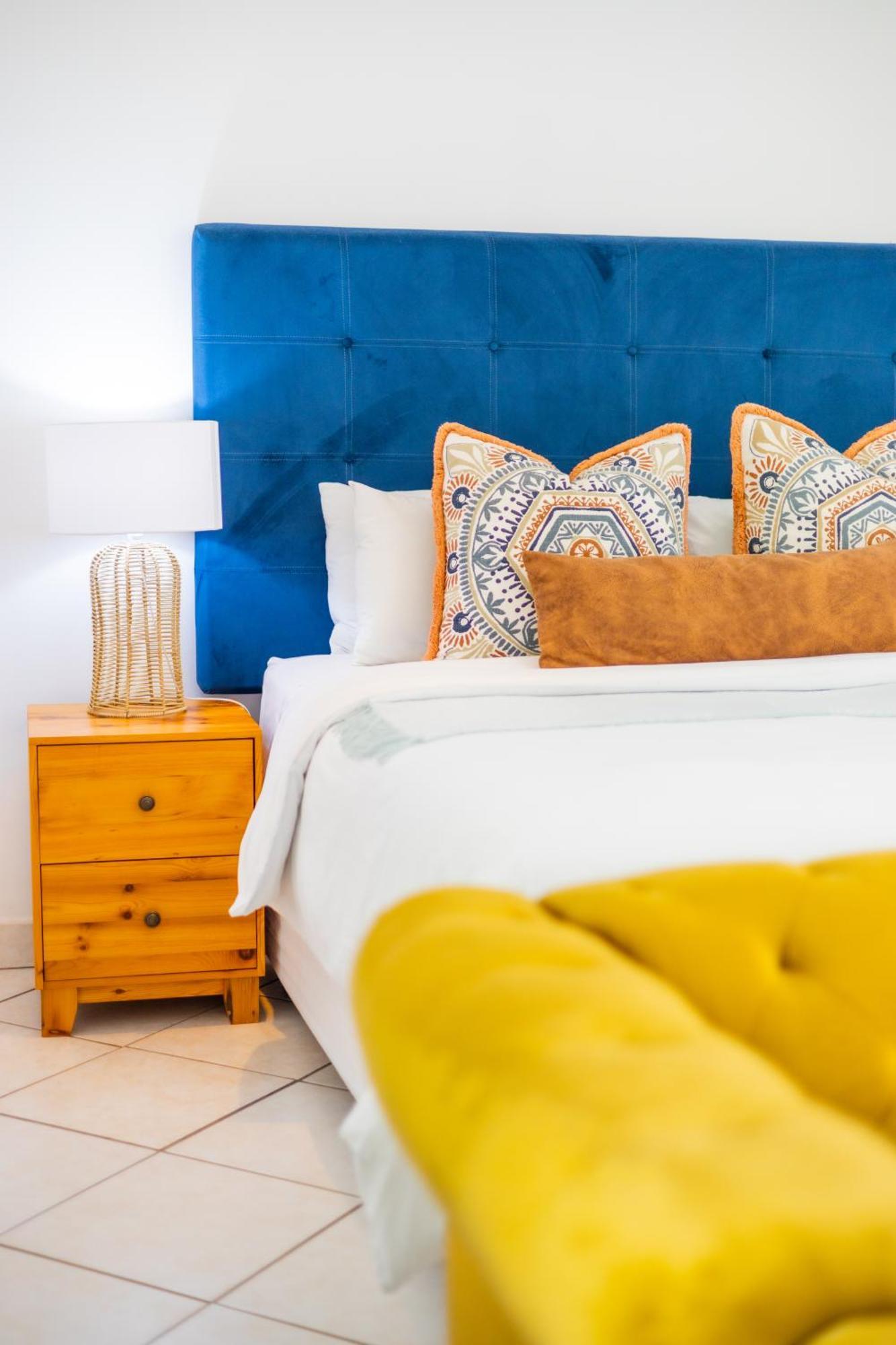 The Yellow Door Guesthouse อีสต์ลอนดอน ภายนอก รูปภาพ