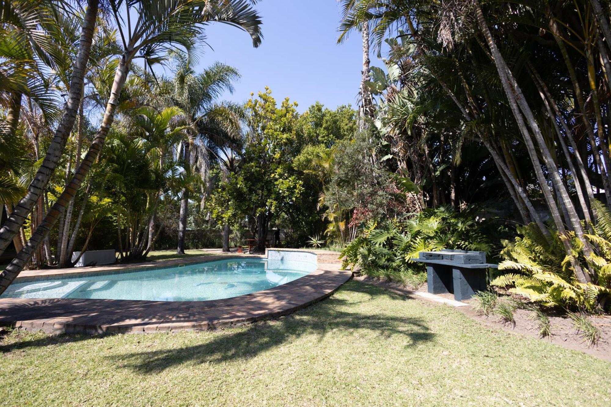 The Yellow Door Guesthouse อีสต์ลอนดอน ภายนอก รูปภาพ
